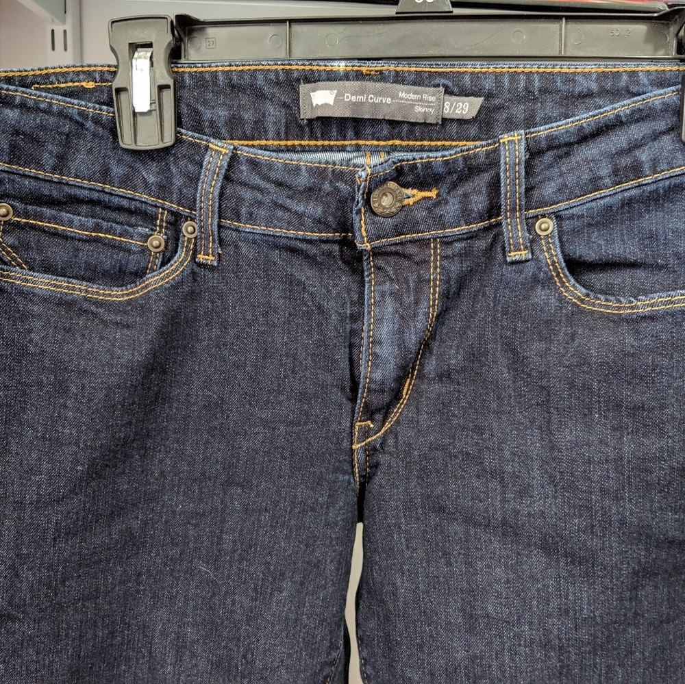 Levi skinny jeans